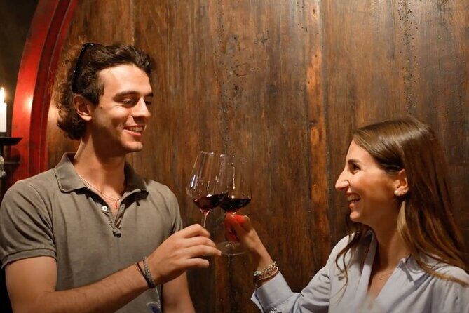 Hidden Castles & Chianti Wine Experience– Small Group - Where You Meet in Siena (and Why It Matters)