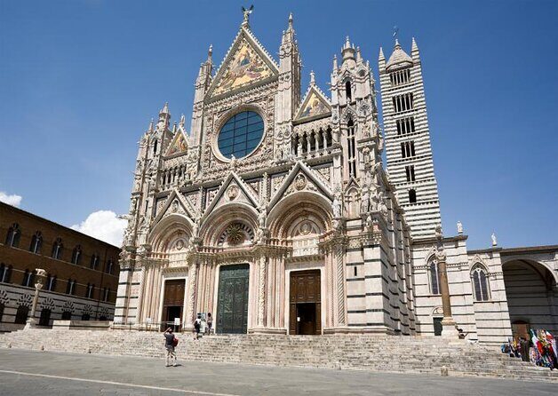 Siena walking tour with lunch & Chianti wine - Key highlights worth showing up for