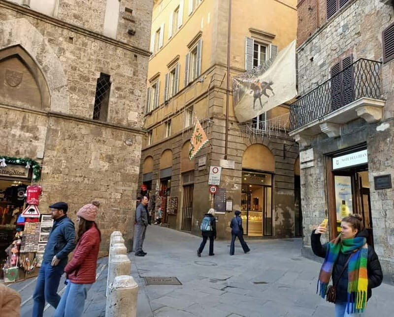 Siena Wine & Gelato tasting - A 90-minute Siena walk built around gelato and wine