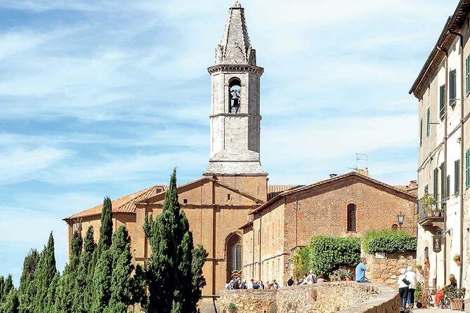 Tuscany Wine & Hills from Siena - Small Group - Val d’Orcia stop: UNESCO views and another cellar moment